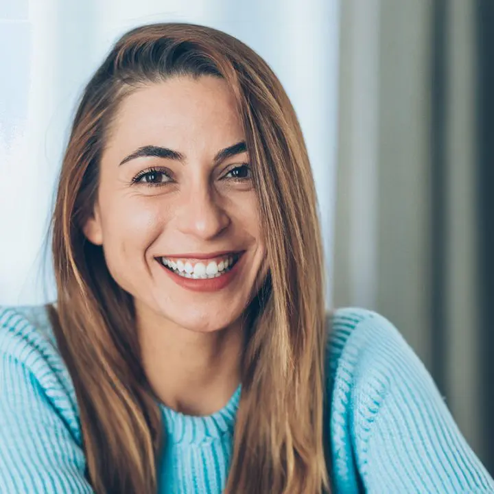 Zoom in-chair teeth whitening Essendon Melbourne Pola at-home teeth whitening kits