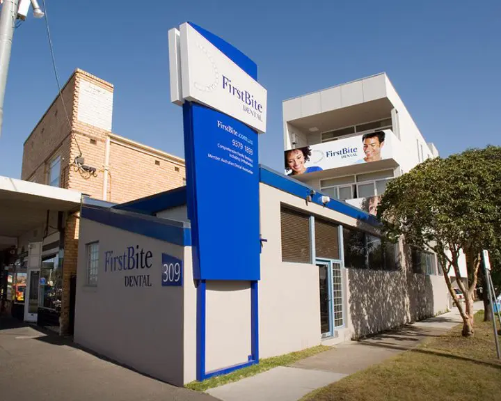 FirstBite Dental 309 Keilor Rd Essendon VIC 3040 dentist Melbourne dental clinic exterior view from corner Keilor Rd and Bradshaw St
