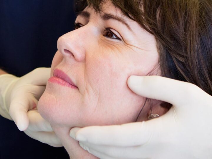 diagnosis TMJ dysfunction disorder Melbourne dentist Essendon patient with headaches migraines caused by facial jaw pain and TMD diagnosis TMJ dysfunction disorder Melbourne dentist Essendon patient with headaches migraines caused by facial jaw pain and TMD